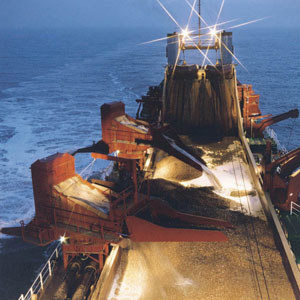 Aggregate Dredging © British Marine Aggregate Producers Association