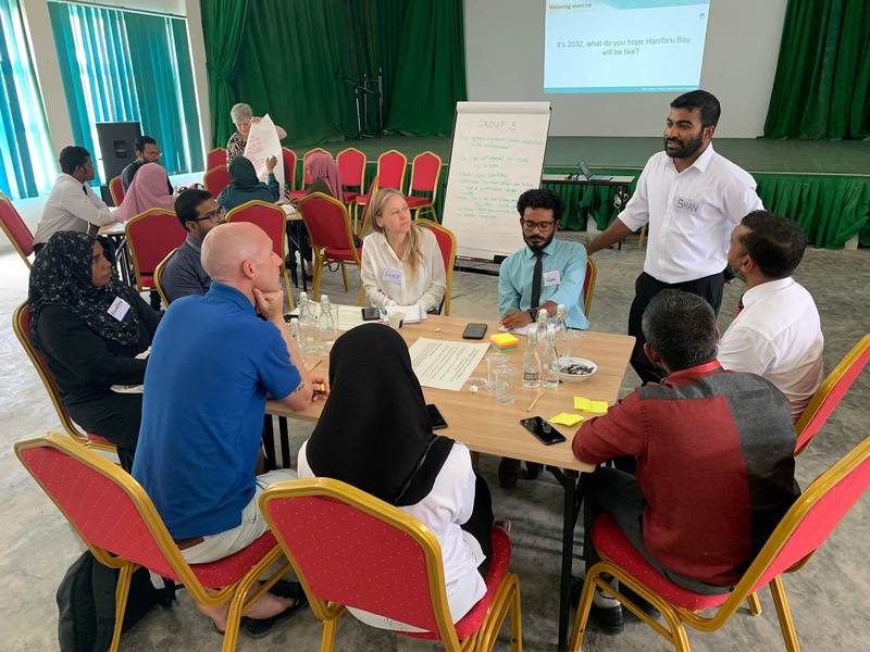Stakeholders in discussion at a workshop for Hanifaru Bay MPA in the Maldives. Photo by OCPP