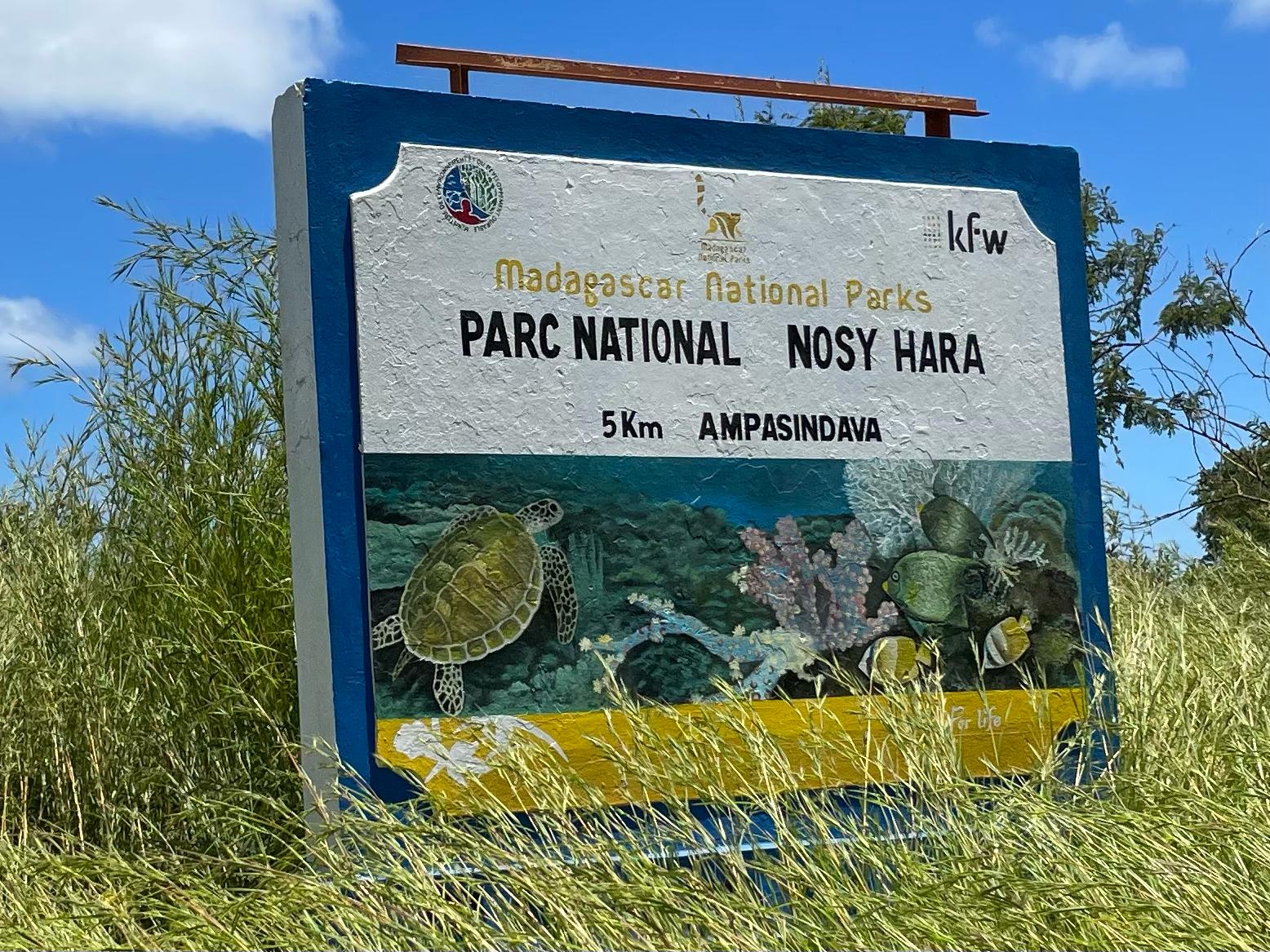 Nosy Hara MPA Sign ©Holly Baigent